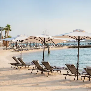 biblos-beach-resort-alacati.aegeanhotels.net/