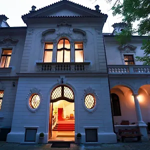 hotel-u-svateho-jana.praguehotelsweb.com/
