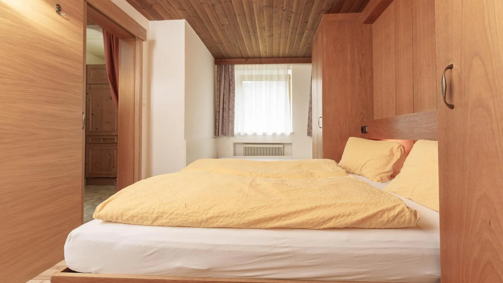 Homestay Gaestehaus Scheiber Solden Austria